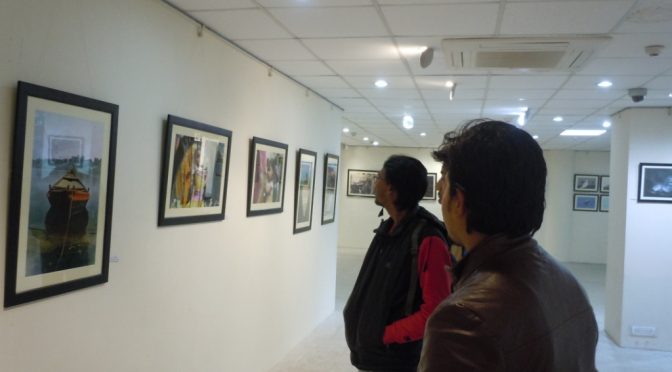 A photography cum print arts exhibition has been organized in Patna